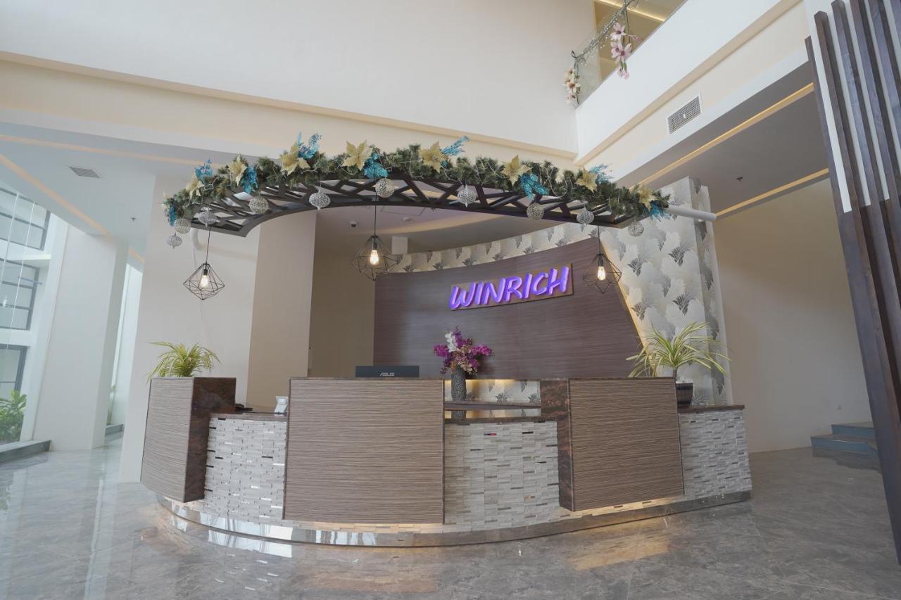 מקטאן Winrich Hotel מראה חיצוני תמונה