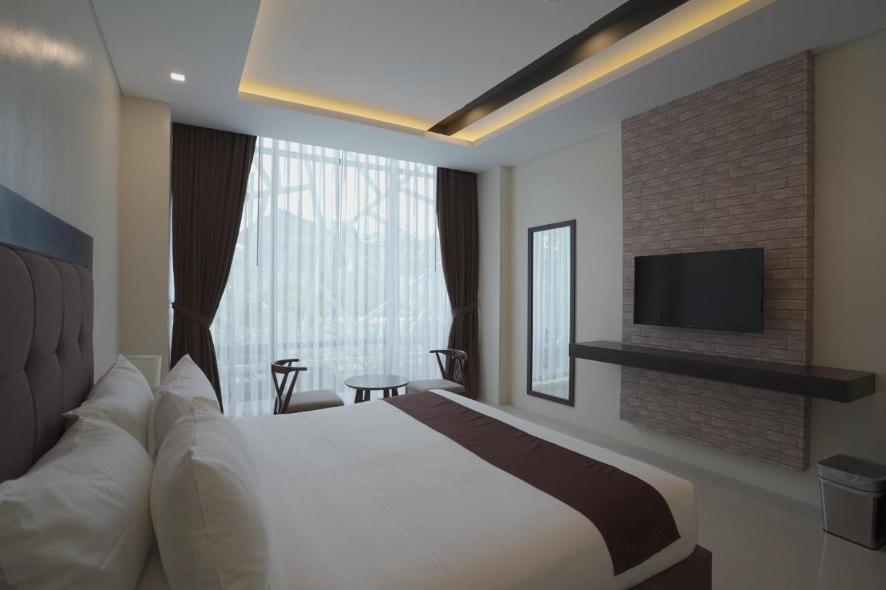 מקטאן Winrich Hotel מראה חיצוני תמונה