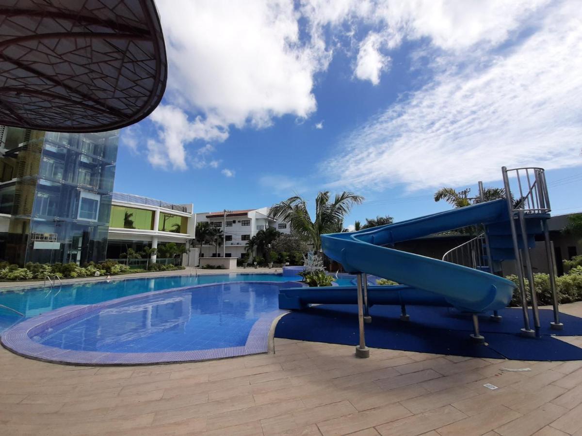 מקטאן Winrich Hotel מראה חיצוני תמונה